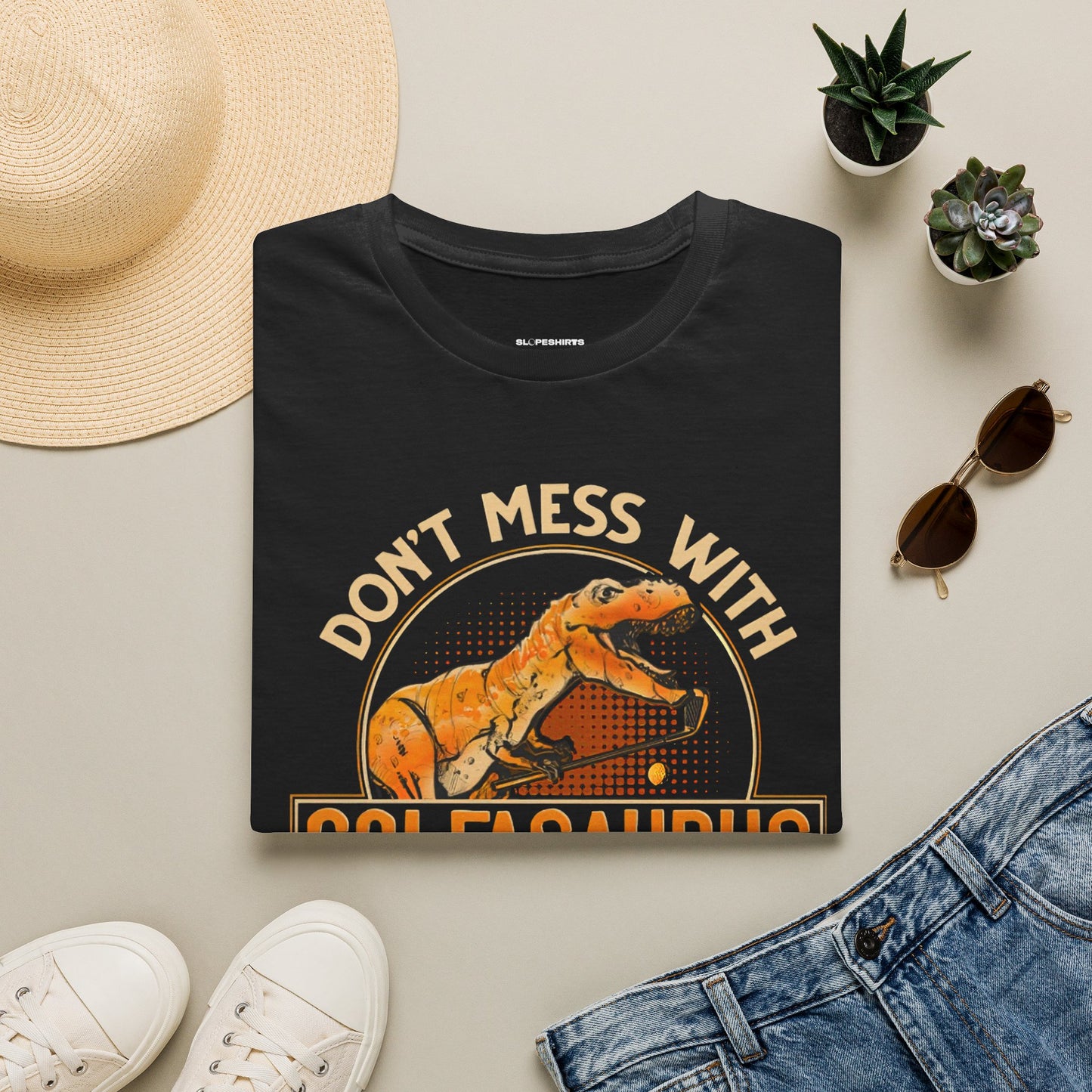 Dont mess with golfosourus youll get jurasskicked T-shirt