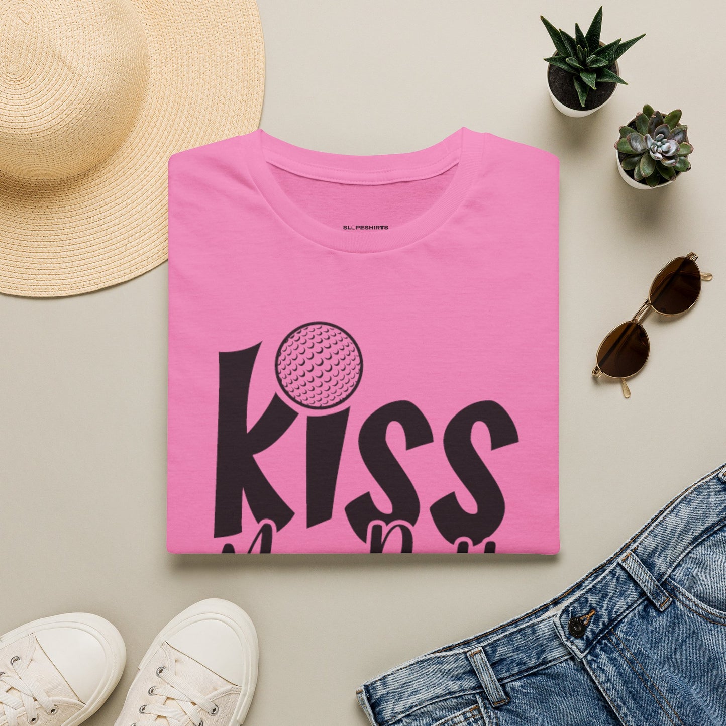 Kiss my putt T-shirt